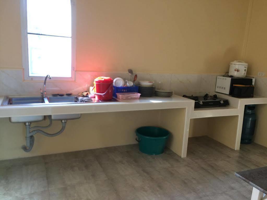纳迪度假屋 乌隆他尼 外观 照片